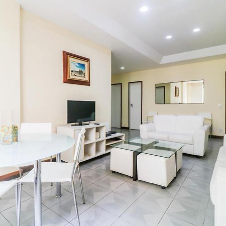 Enorme Apartamento Na Av Atlantica リオデジャネイロ エクステリア 写真