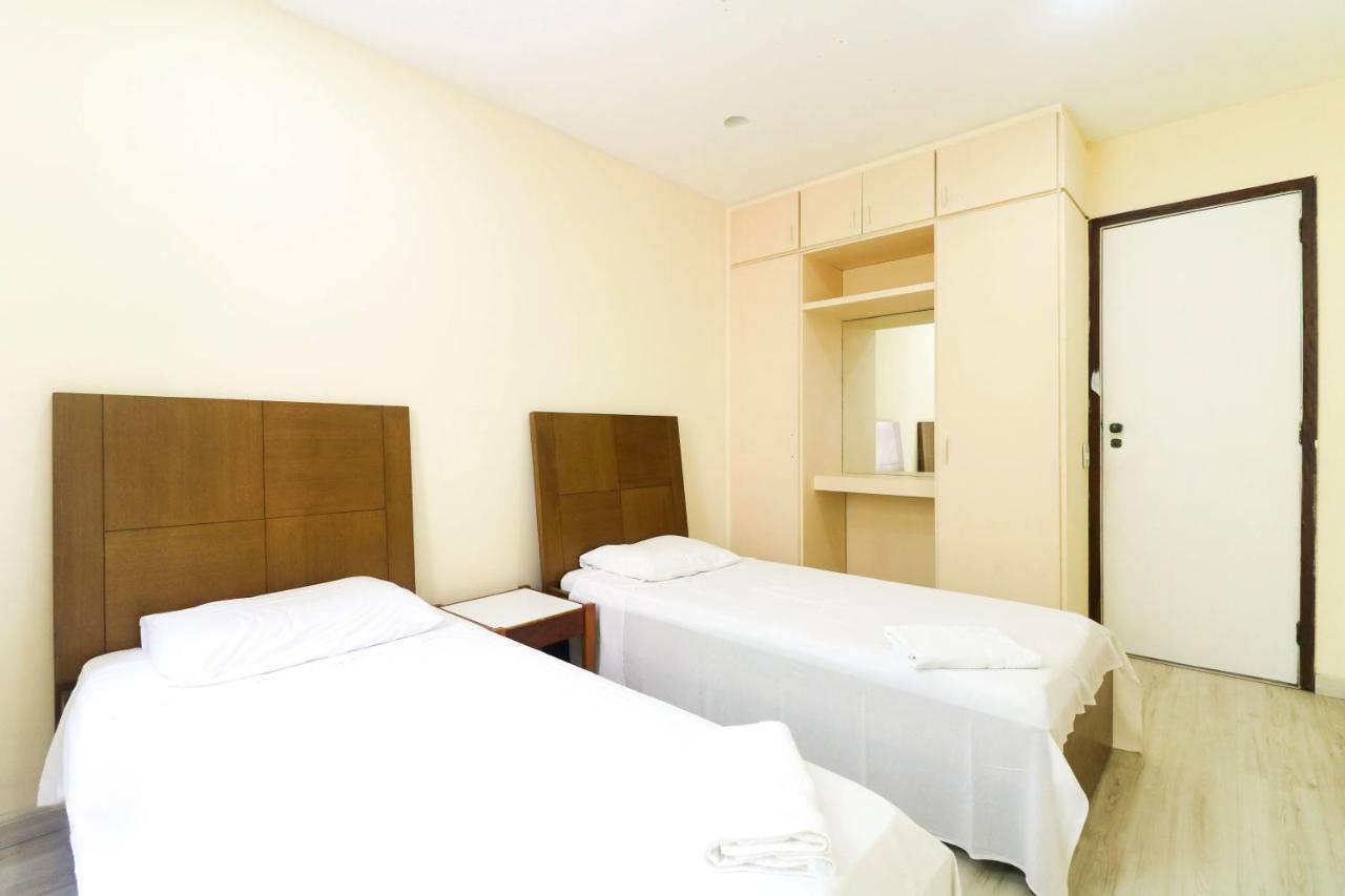 Enorme Apartamento Na Av Atlantica リオデジャネイロ エクステリア 写真